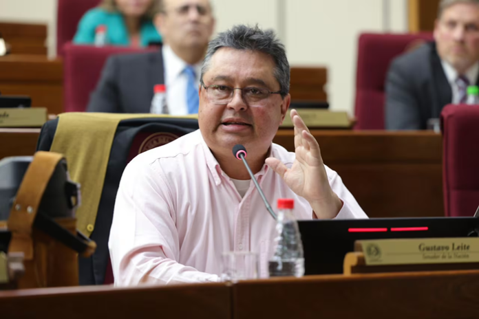 POLITICA