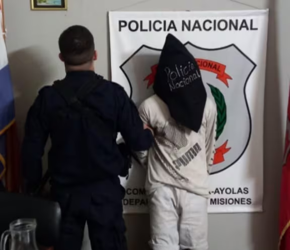 A JOVEN