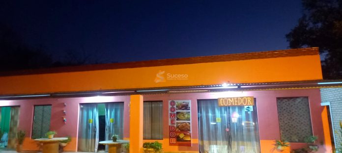 El hecho ocurrió entre las 03:30 y las 06:00 horas, frente a un local comercial conocido como “El Parador”. Foto: Redacción Suceso. El hecho ocurrió entre las 03:30 y las 06:00 horas, frente a un local comercial conocido como “El Parador”. Foto: Redacción Suceso.