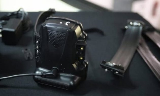 Herramienta parada: más de 100 tobilleras electrónicas a disposición, pero sin uso. - Foto: Web