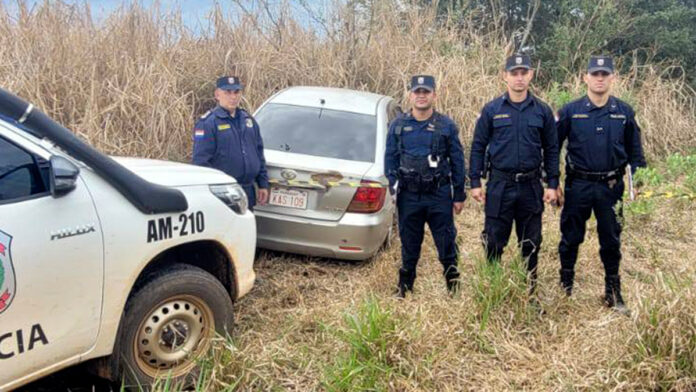 Según el informe policial, el hallazgo se produjo cerca de las 11:50 horas durante una patrulla de rutina realizada por agentes policiales de la Comisaría 21ª de San Carlos. Foto: Redacción Suceso.