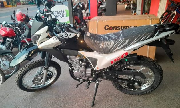El biciclo robado es una Kenton, modelo DAKAR 150, de color negro, con matrícula N° 910ABPB y pertenece a la empresa Arteforest S.A. Foto: Redacción Suceso.