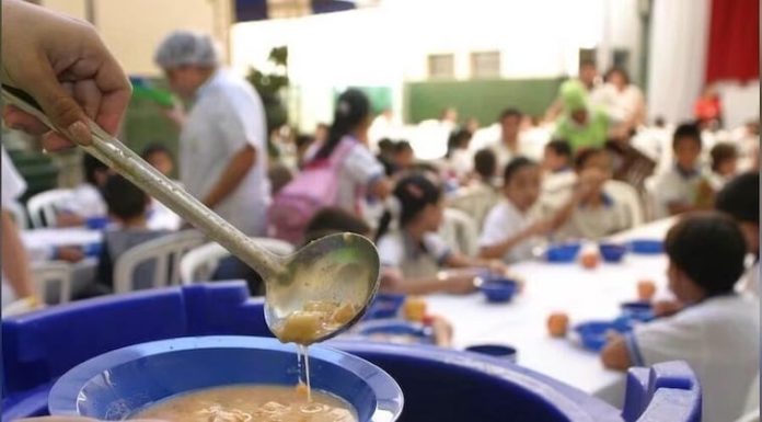 El programa alimenta a más de un millón de niños.