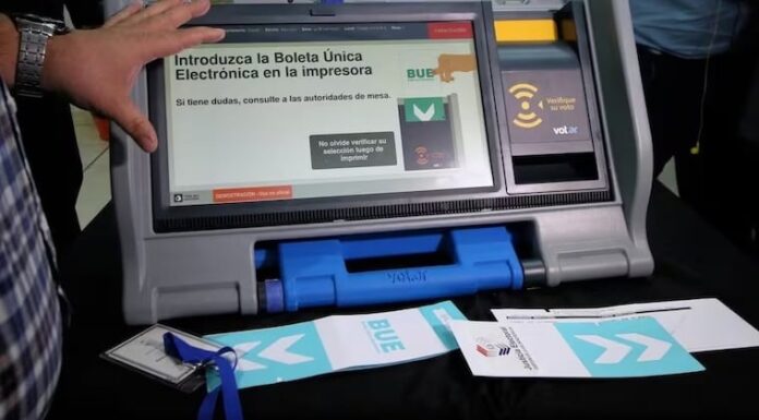 Paraguay dejó pasar la posibilidad de contar con sus propias máquinas de votación y seguirá alquilándolas para cada elección. Foto: Archivo