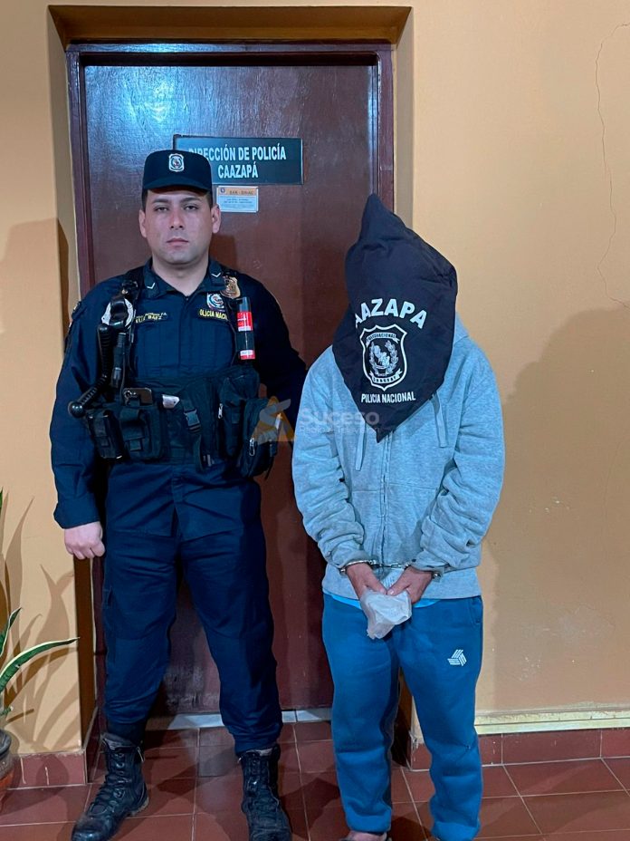 El detenido fue trasladado a la Comisaría 1ª de Caazapá, donde quedó recluido y a disposición del Ministerio Público. Foto: Redacción Suceso. El detenido fue trasladado a la Comisaría 1ª de Caazapá, donde quedó recluido y a disposición del Ministerio Público. Foto: Redacción Suceso.