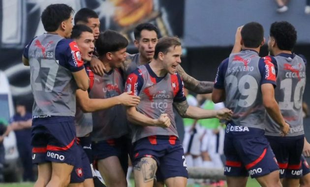Cerro Porteño volvió al triunfo en el superclásico ante Olimpia.@CopadePrimera