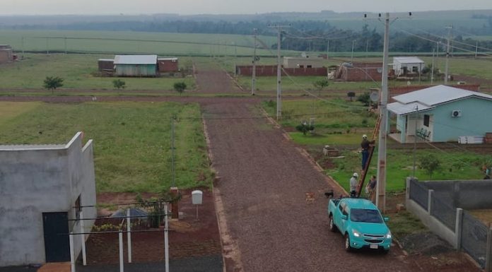Ejecutan más de 100 cortes de conexiones clandestinas de electricidad en Santa Rita. Ejecutan más de 100 cortes de conexiones clandestinas de electricidad en Santa Rita.
