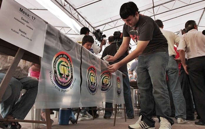 Las elecciones internas serán en octubre y las municipales en noviembre.