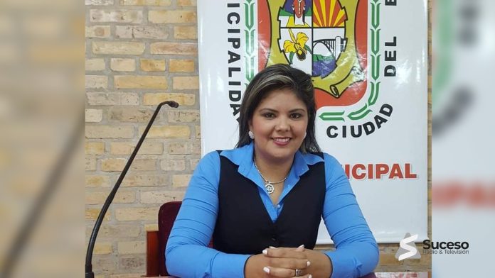 CDE: MARÍA PORTILLO ASUME LA INTENDENCIA INTERINA EN MEDIO DE CRISIS FINANCIERA Y FUNCIONARIOS IMPAGOS