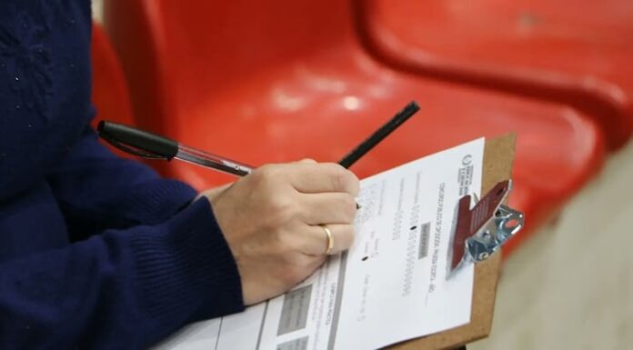Varios docentes que rindieron los exámenes habrían incurrido en un fraude. Foto: ilustrativa.