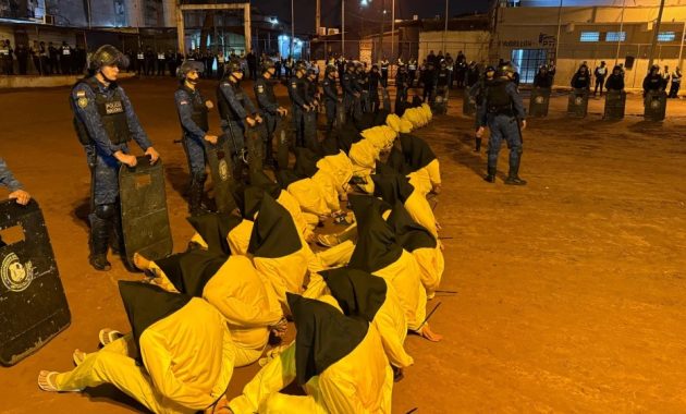 Con un fuerte despliegue policial y militar, se prevé este miércoles realizar el traslado masivo de 531 condenados de la cárcel de CDE a Minga Guazú. Foto: Ministerio de Justicia