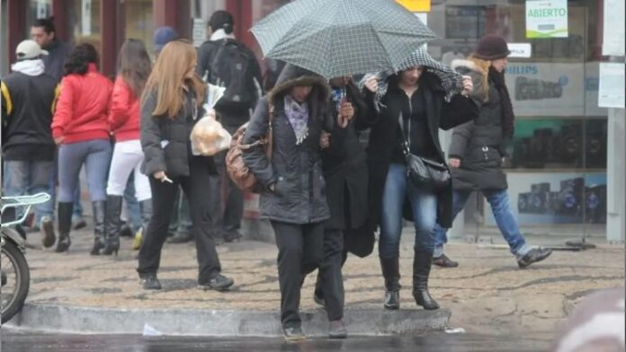 Prevén un martes con lluvias y tormentas eléctricas en gran parte del país FOTO: Redacción Suceso Prevén un martes con lluvias y tormentas eléctricas en gran parte del país FOTO: Redacción Suceso