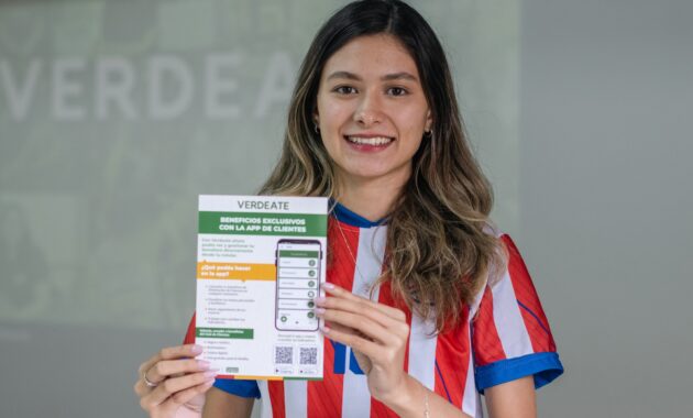 La visión de la Fundación es clara: consolidarse como un referente global en la lucha contra la pobreza, “verdeando” anualmente 300.000 indicadores y logrando que las 125.000 familias con las que trabaja vivan con dignidad para el año 2029. Foto: Fundación Paraguaya.