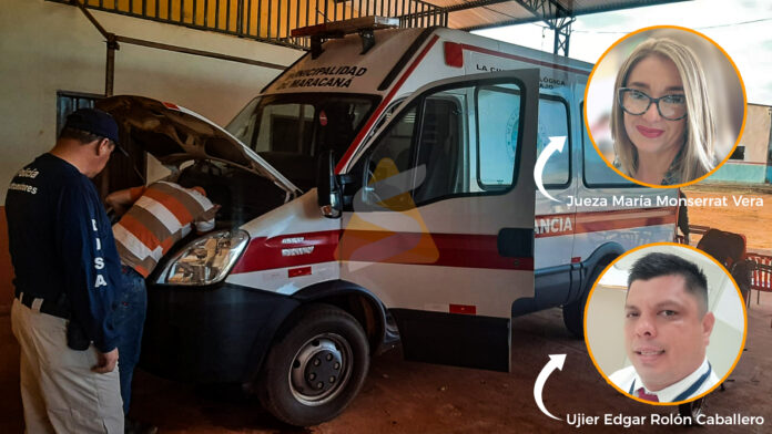 La exjueza María Monserrat Vera de Errecarte y el ujier Edgar Gustavo Rolón Caballero afrontan causas penales por el secuestro irregular de una ambulancia en Maracaná en 2022. Foto: Redacción Suceso.