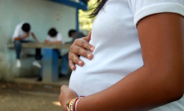En el 2022 se registraron al menos 32 partos diarios de adolescentes de 15 a 19 años. Foto: Gentileza.
