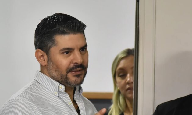 Ex intendente de Asunción, Óscar Nenecho Rodríguez, aseguró que el dinero de los bonos fue invertido “en el funcionamiento de la ciudad y en la construcción de desagües”.Foto: José Bogado.