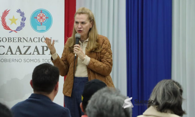 En la Gobernación de Caazapá se realizó un importante conversatorio con la presencia de la ministra de Salud, Dra. María Teresa Barán - Foto: Gobernación de Caazapá