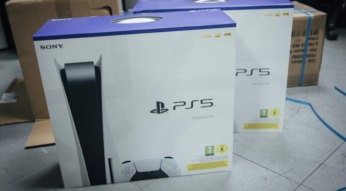 Los asaltantes se llevaron varias cajas de PlayStation. Foto: ilustrativa.