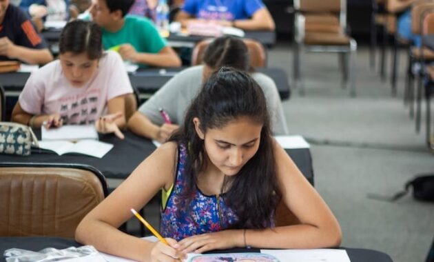 Las clases deberán empezar este 8 de septiembre. Foto: Archivo