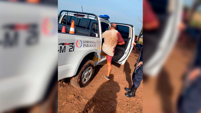 La víctima fue identificada como Arsenio Florentín, de nacionalidad argentina, de 78 años, quien recibió una herida en la sien, aparentemente provocada con la culata de un arma de fuego. Foto: Redacción Suceso.