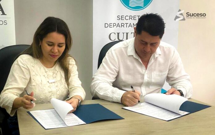 firma de un convenio de cooperación con autoridades locales para impulsar el desarrollo turístico en el departamento de Caazapá - Foto: Suceso Multimedios