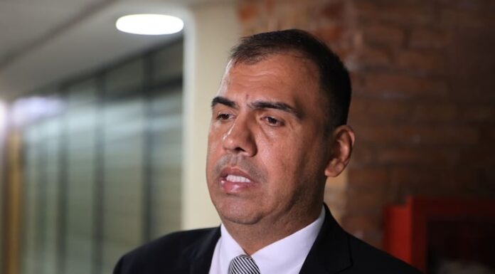 Senador Pedro Díaz Verón.