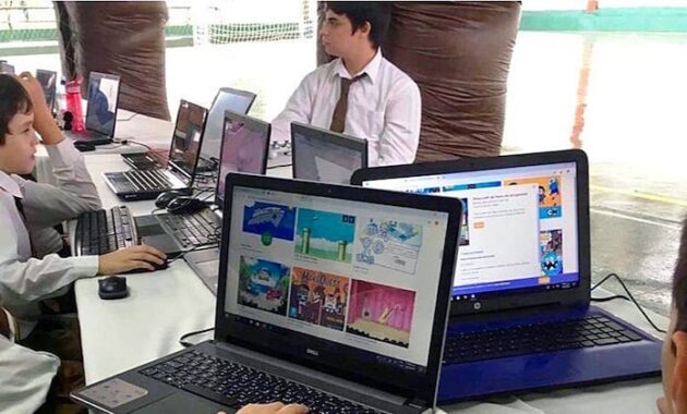 Starlink permitirá que los alumnos tengan acceso a internet.