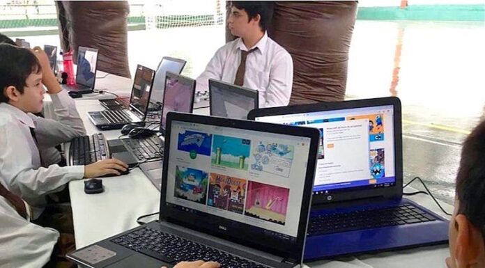 Starlink permitirá que los alumnos tengan acceso a internet.