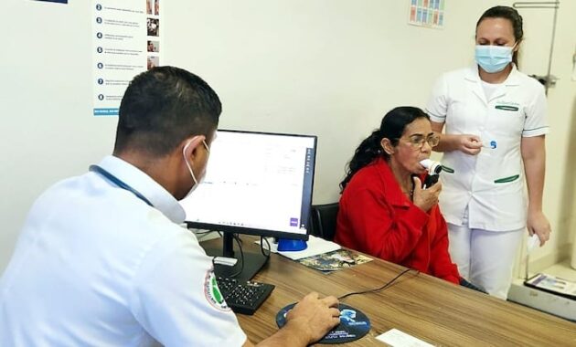 La atención para casos de salud respiratoria en la sede de la previsional en Asunción cuenta con 17 médicos neumólogos. Foto: IPS