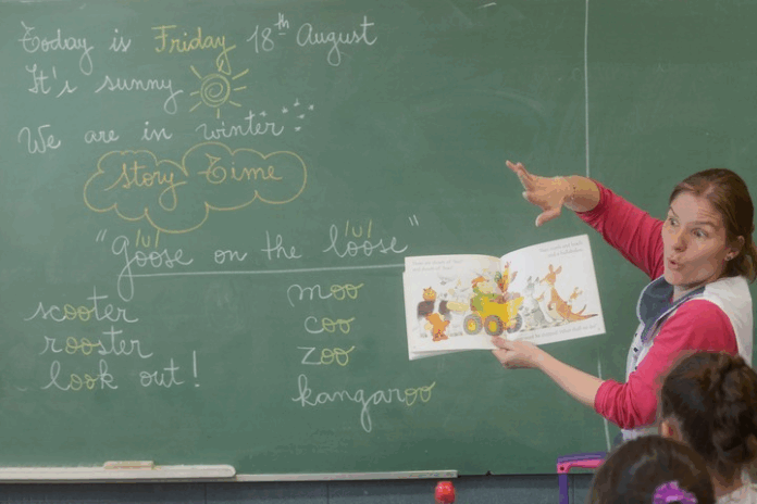 Dan luz verde a proyecto de inglés obligatorio en escuelas