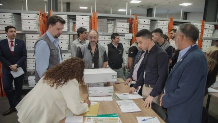 El acto contó con la presencia del ministro Jorge Enrique Bogarín González, vicepresidente del Tribunal Superior de Justicia Electoral (TSJE).Foto: Gentileza