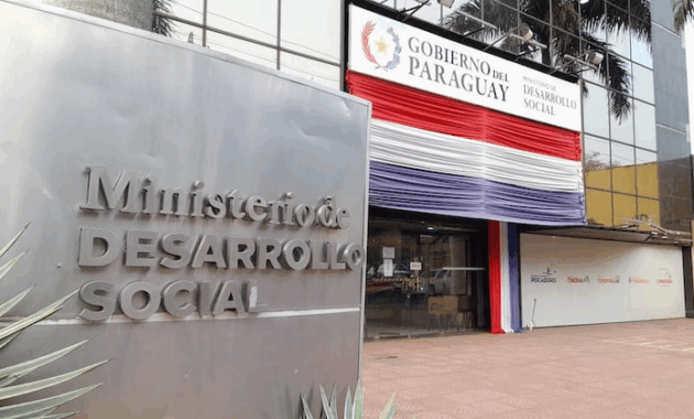 El Ministerio de Desarrollo Social irá ampliando progresivamente su programa de adultos mayores. Foto: Archivo
