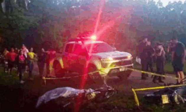 La Policía Nacional intervino tras el violento choque de motocicletas que se produjo en la localidad de Capitán Miranda.Foto: Antonio Rolín.