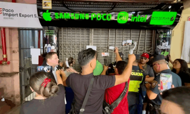 La intervención se dio en medio una manifestación de un grupo de mesiteros de la avenida Camilo Recalde.Foto: Gentileza.