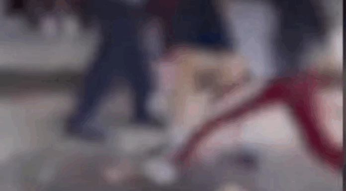 La menor fue agredida por otras niñas.