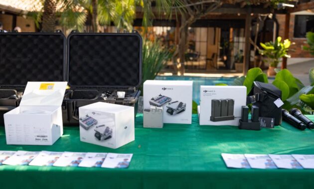 Los nuevos drones donados a la Fundación Paraguaya ya forman parte de la formación de estudiantes del Bachiller Agropecuario en las Escuelas Agrícolas de Cerrito y Belén, fortaleciendo el aprendizaje práctico con tecnología aplicada al agro moderno.
