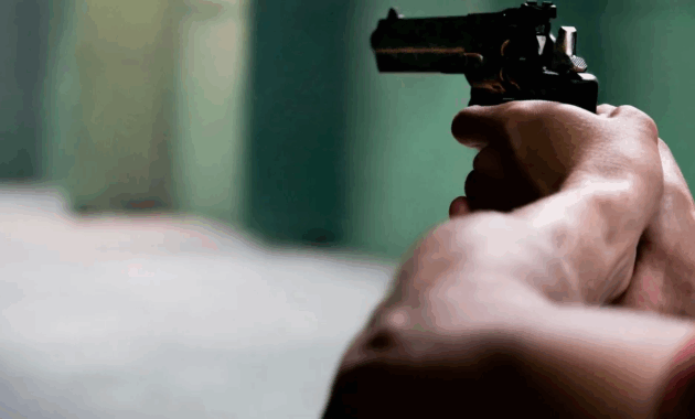 Un adolescente de 17 años fue herido en el rostro con un disparo de arma de fuego.