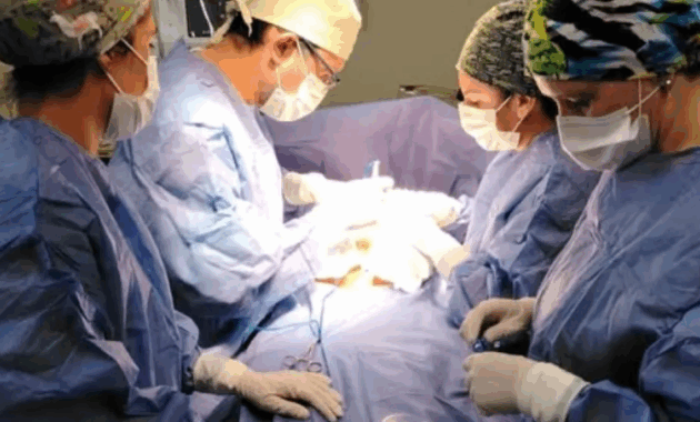 Renacimiento. Una cirugía devuelve calidad de vida a paciente con tumor.Foto: Ministerio de Salud Pública