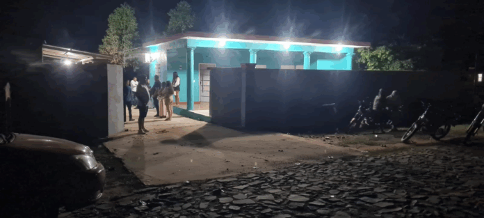 El hecho ocurrió alrededor de las 01:20 en el interior de una vivienda ubicada en la localidad de Fleitas Cue