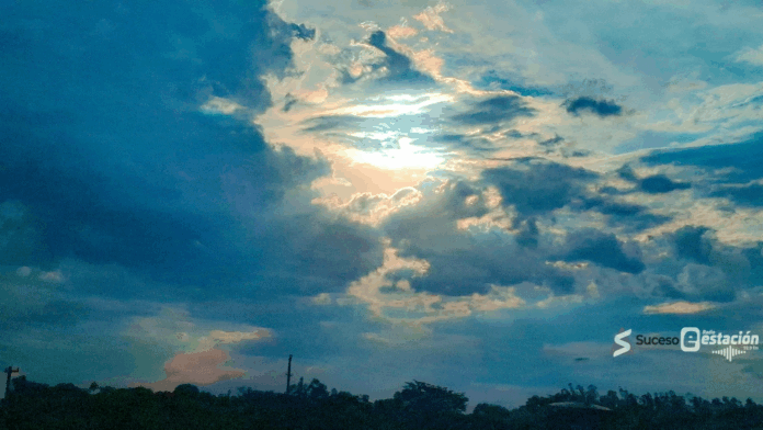 Domingo con máxima de 34°C y probabilidad de tormentas eléctricas - Foto: Red Suceso Multimedios Domingo con máxima de 34°C y probabilidad de tormentas eléctricas - Foto: Red Suceso Multimedios