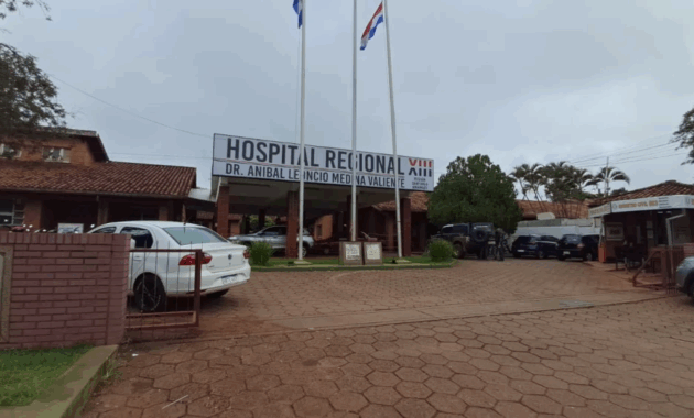 Tras se golpeada, una mujer ingresó al Hospital Regional de Pedro Juan Caballero.Foto: Gentileza.