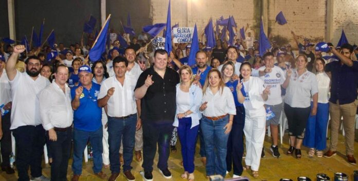 El senador Dioniosio Amarilla, aspirante a la presidencia del Directorio del PLRA desarrolló un encuentro en la ciudad de Encarnación. Foto: Gentileza