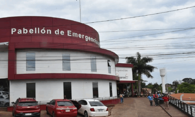 Arnaldo Alberto González, de 33 años, imputado por tentativa de feminicidio, permanece actualmente internado en el Hospital Regional de Ciudad del Este con diagnóstico reservado.Foto: Édgar Medina.