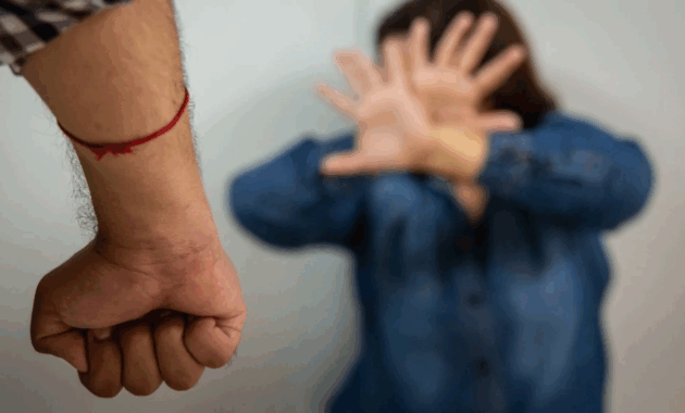 Tras la violación, el supuesto agresor se retiró del sanitario, mientras que la afectada volvió a su aula para retirar sus pertenencias y regresar a su casa.Foto referencial: congresonayarit.gob.mx.