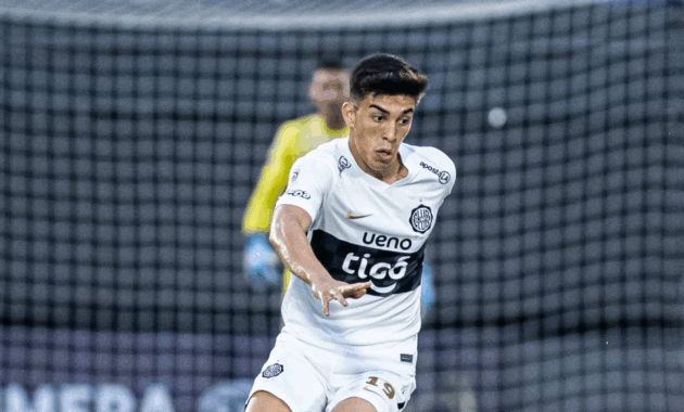 Rubén Lezcano, uno de los refuerzos de Olimpia que se ganó un lugar en el onceno.Foto: Gentileza - Olimpia