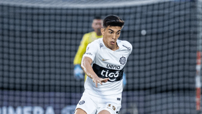 Rubén Lezcano, uno de los refuerzos de Olimpia que se ganó un lugar en el onceno.Foto: Gentileza - Olimpia