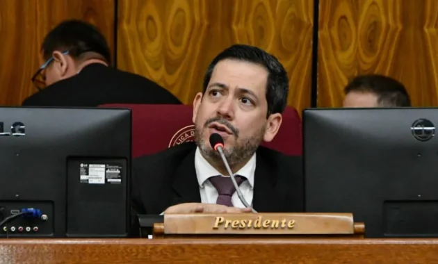 El presidente de la Cámara Baja, Raúl Latorre, convocará una sesión extraordinaria este martes. Foto: Raul Latorre
