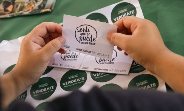 Mujeres emprendedoras participaron activamente del foro “Sentí que se puede en tu barrio”, impulsado por la Fundación Paraguaya, con capacitaciones, premios y servicios gratuitos en distintas ciudades del país.