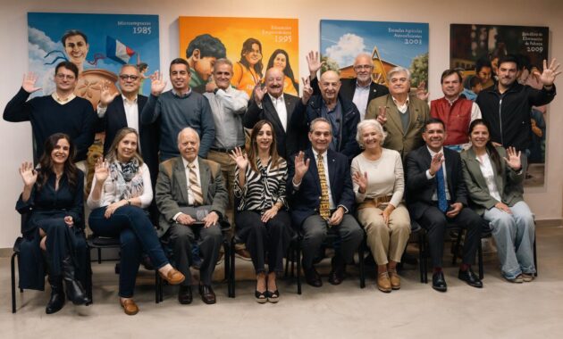 La Fundación Paraguaya presentó su Memoria 2025 con resultados que reflejan un fuerte impacto social: el 71 % de las familias ya supera el salario mínimo, con ingresos promedio de G. 5,5 millones. Un año marcado por crecimiento financiero, reconocimiento internacional y avances concretos en la reducción de la pobreza.