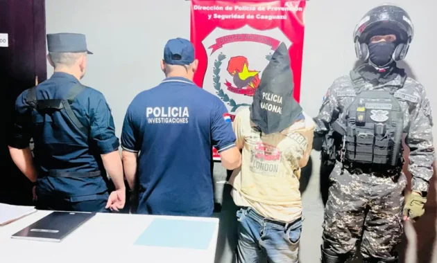 La Policía Nacional detuvo a Ramón Coronil de 40 años de edad con frondosos antecedentes de hechos similares en otros asentamientos de diferentes puntos del país.Foto: Gentileza.